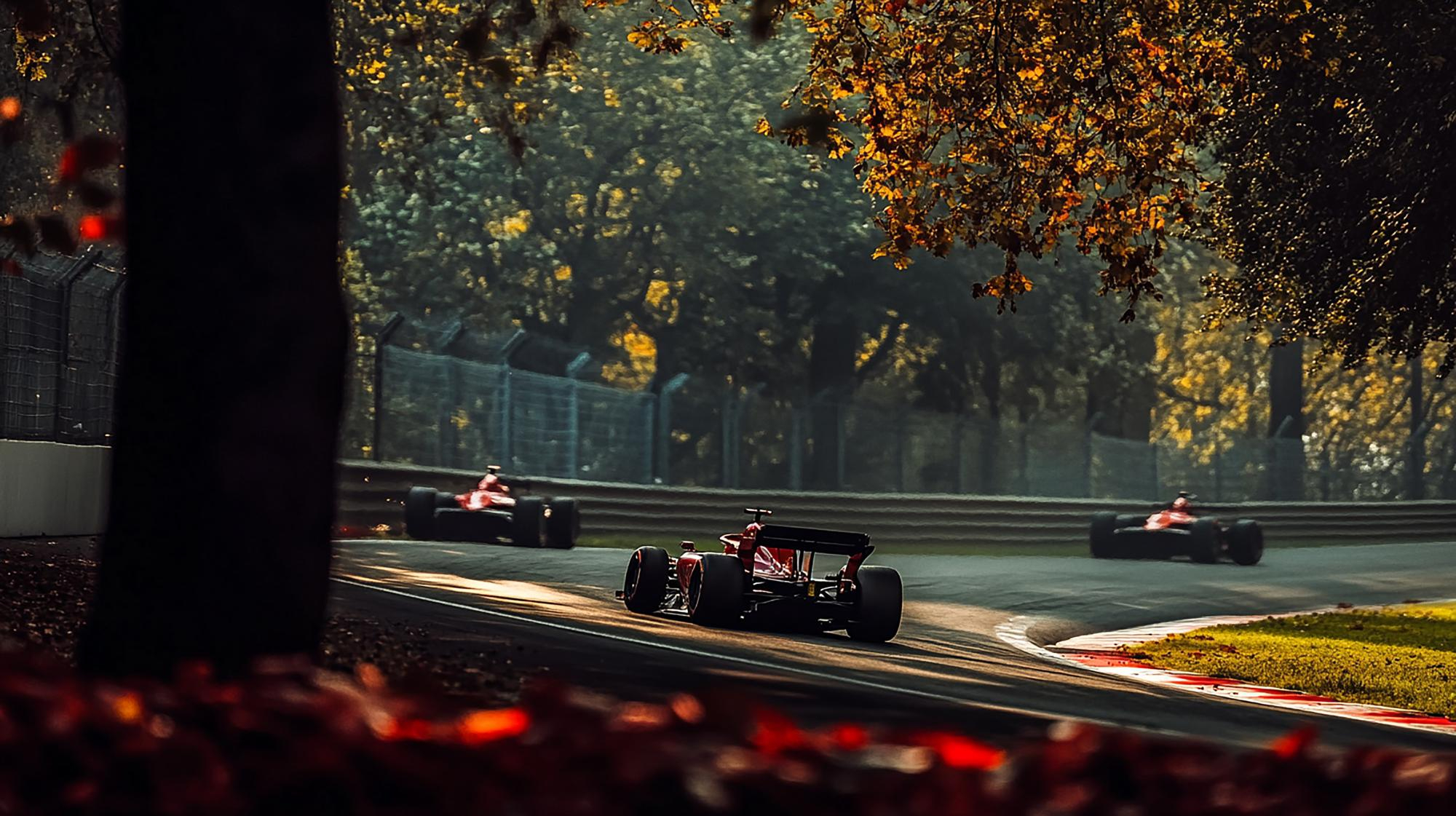 A 24-Race F1 Season: Tracking Constructors’ Valuation Weekly During the Season